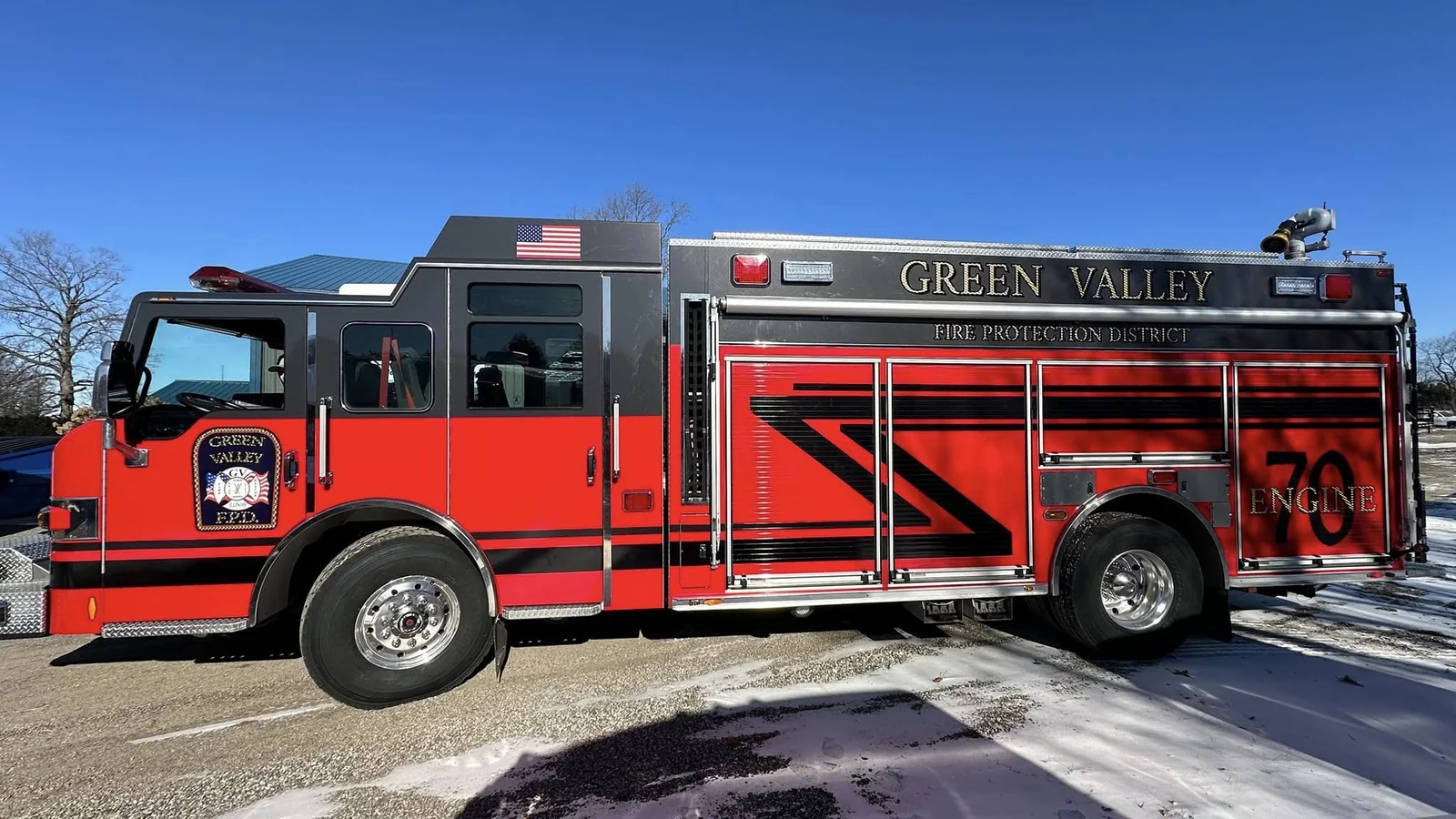 Fire engine wrap — Green Valley FPD Engine 70 (AFTER — Chicago Fleet Wraps)