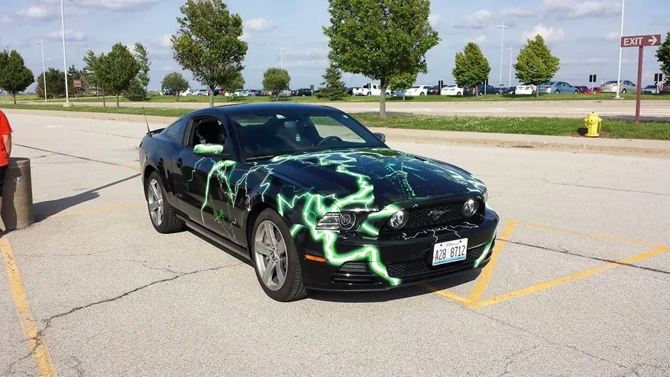 Mustang lightning graphic wrap. Chicago Fleet Wraps