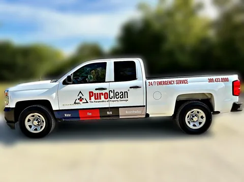 Tinley Park box truck installation by Chicago Fleet Wraps