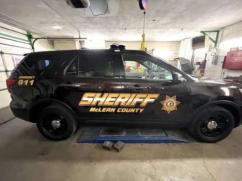Mclean County Sheriff Municipal SUV wrap by Chicago Fleet Wraps