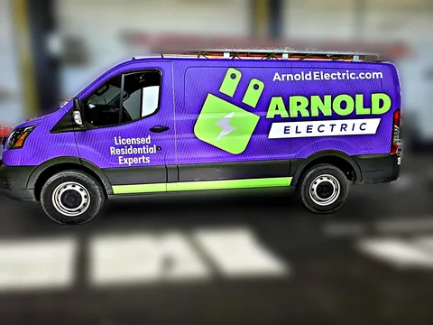 Arnold Electric Transit Van wrap by Chicago Fleet Wraps